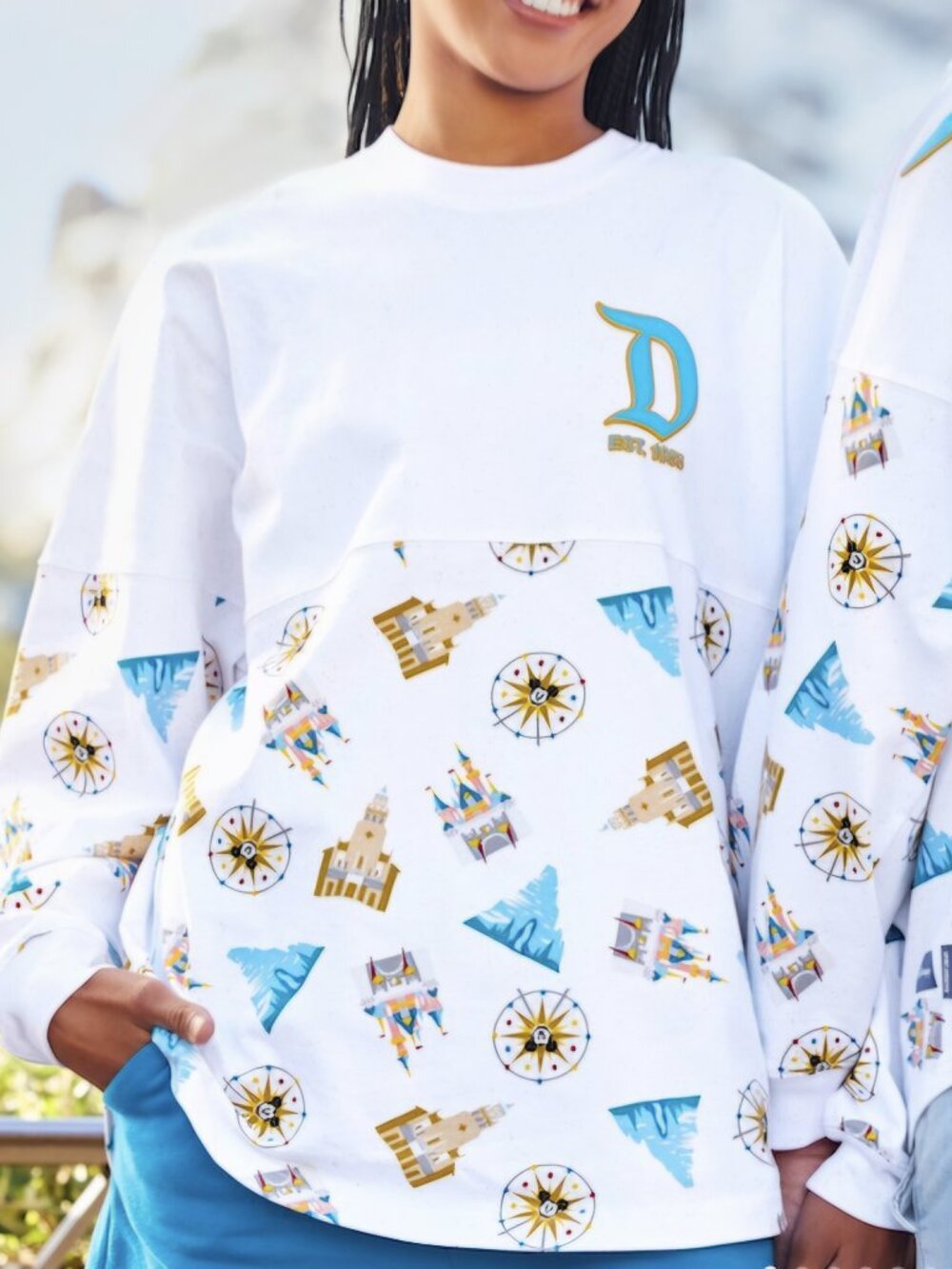Disneyland/ Disneyland Resort Icons Spirit Jersey XS